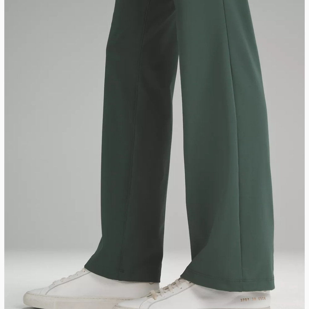 NWT Lululemon Smooth Fit Pull-On High-Rise Pant - Picture 5 of 7
